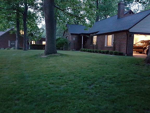 3rd image of 21085 S Park Dr