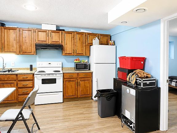 5th image of 408 Jennings Bay NW