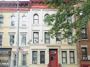 529 49th St FLOOR 1, Brooklyn, NY 11220