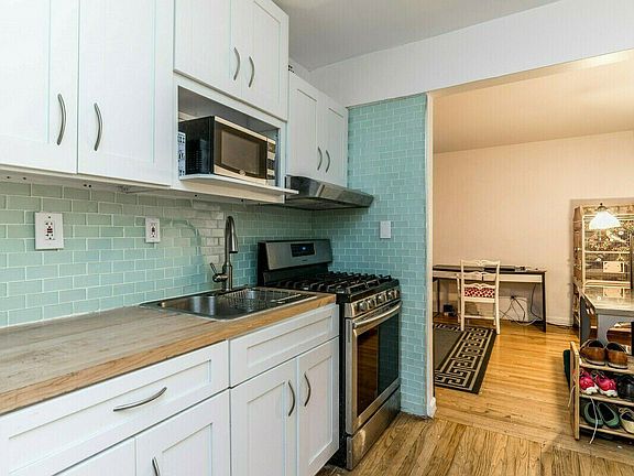 4th image of 34-15 74th St APT 2M