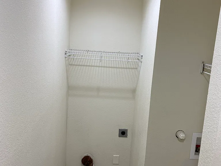 6616 Reeves St — Photo 10