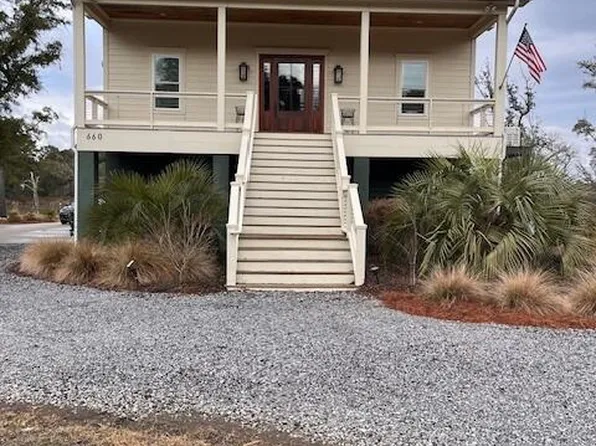 660 Broadmarsh Rd, Mc Clellanville, SC 29458