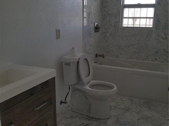 5th image of 4343 Hardesty Ave