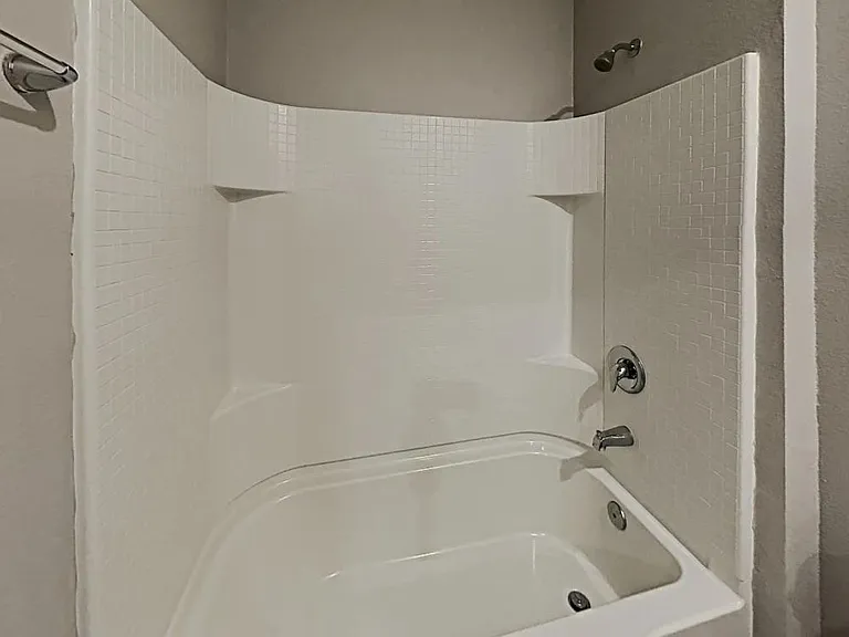 17018 Wave Tressle Pl — Photo 3