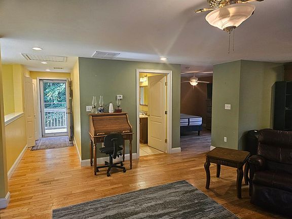 5th image of 89 Briar Ridge Rd