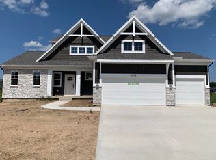 6595 Inwood Ridge Dr NE, Rockford, MI 49341