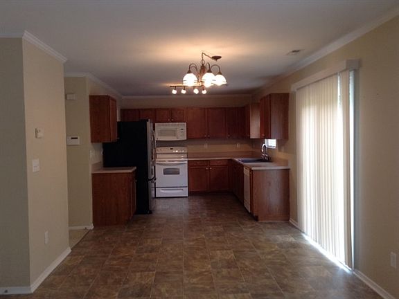 5th image of 13516 Trickling Water Ct