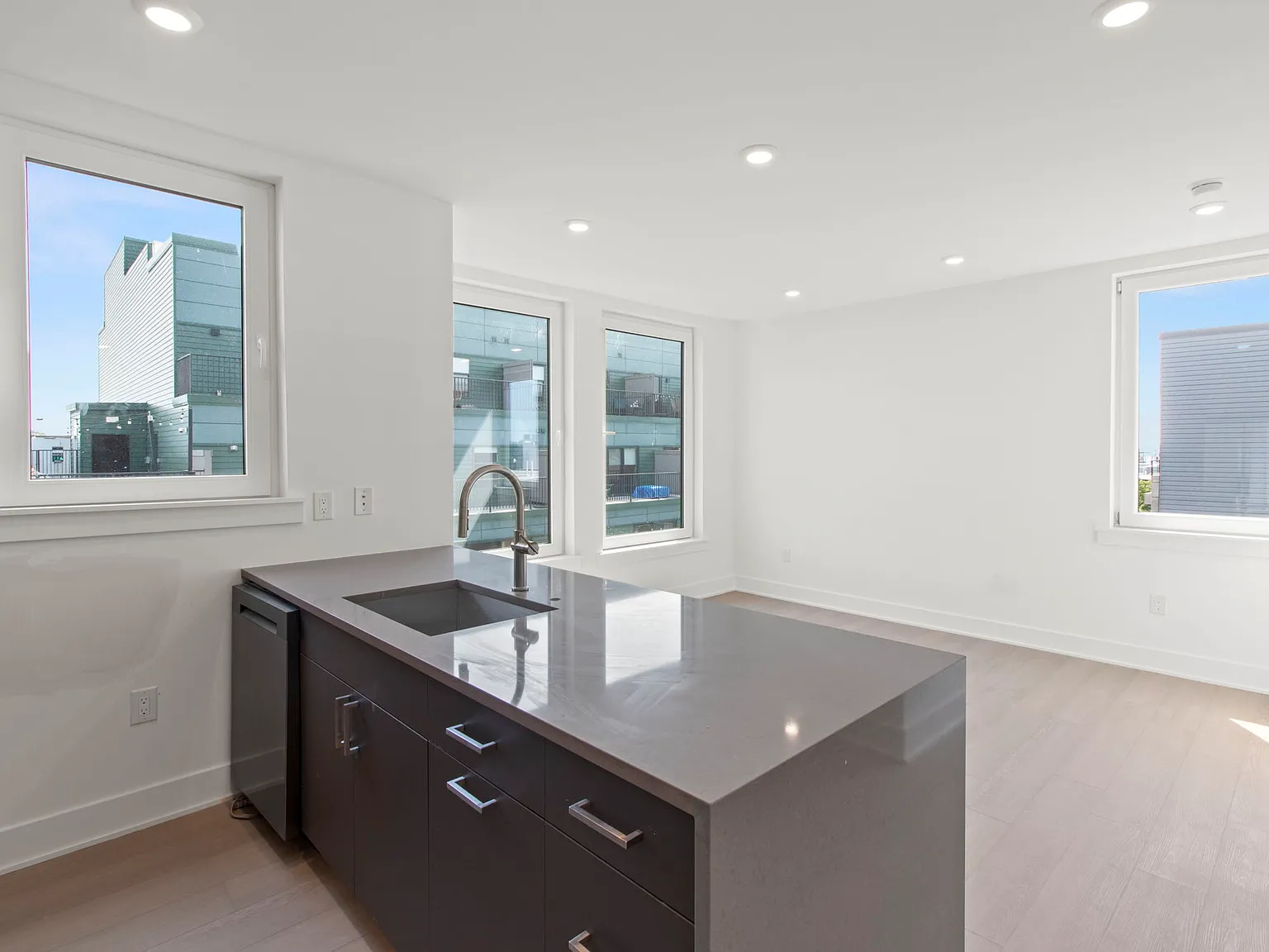 The Beacon Flats — Photo 2