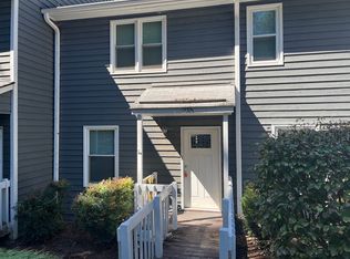 218 Kristin Ct, Cary, NC 27513