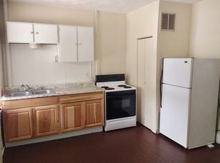 2 Stoner Ave, Hanover, PA 17331