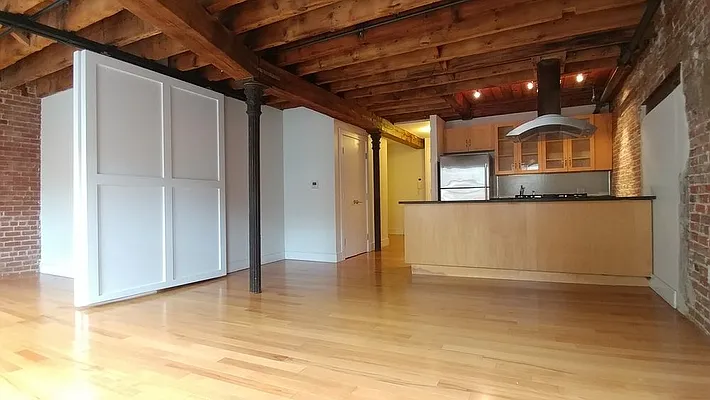 Rented by The Durst Organization | media 13