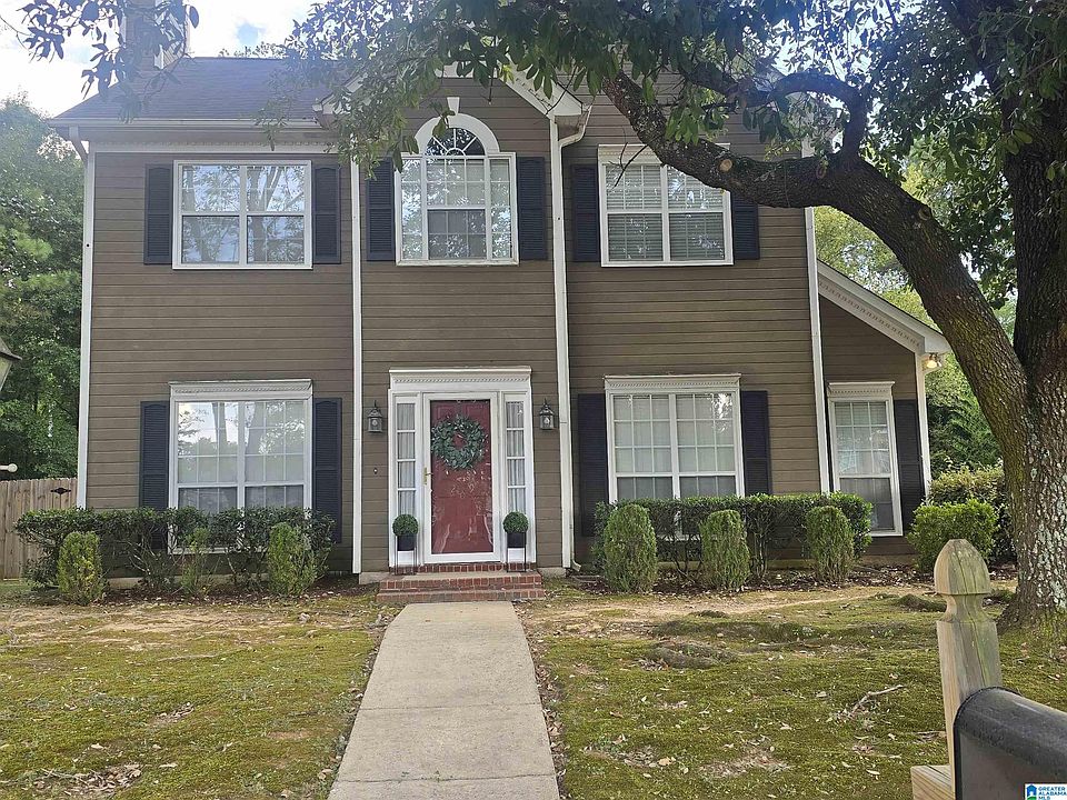 1st image of 209 Chadwick Ln