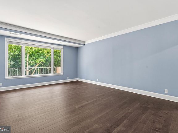 3rd image of 8101 Connecticut Ave APT C505