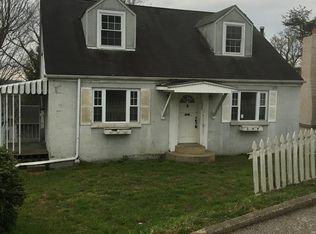 1239 Woodland Dr, Charleston, WV 25302