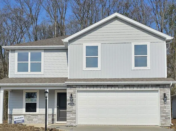 4596 Timber Creek Pkwy, New Haven, IN 46774