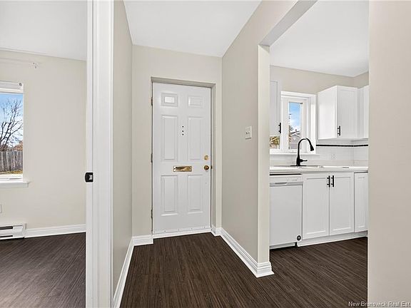2nd image of 84 Seaman St #18