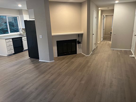 4th image of 12811 NE 170th Ln #A