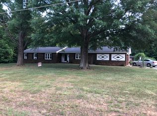 5027 Gardengate Rd, Asheboro, NC 27205