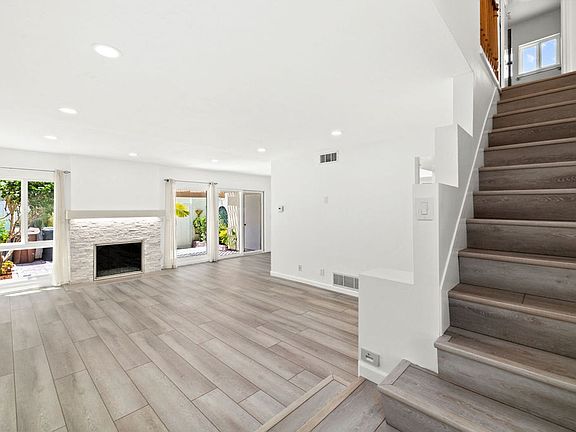 4th image of 30789 Calle Chueca