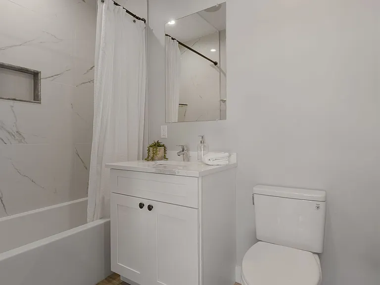 17 Chestnut Ave #3A — Photo 15
