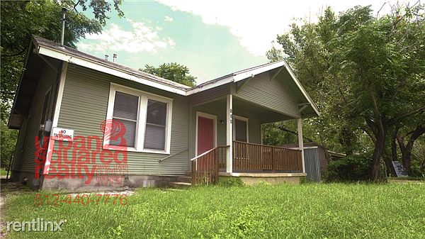 MONTuurban-squared-realty---montopolis-drive-east-austin-tex
