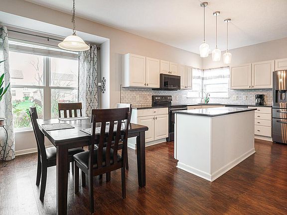 5th image of 5958 Hampton Corners N