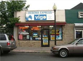 52 N Main St, Spring Valley, NY 10977