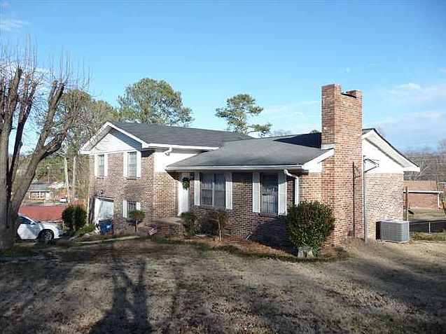 1st image of 10 Mulberry Ln