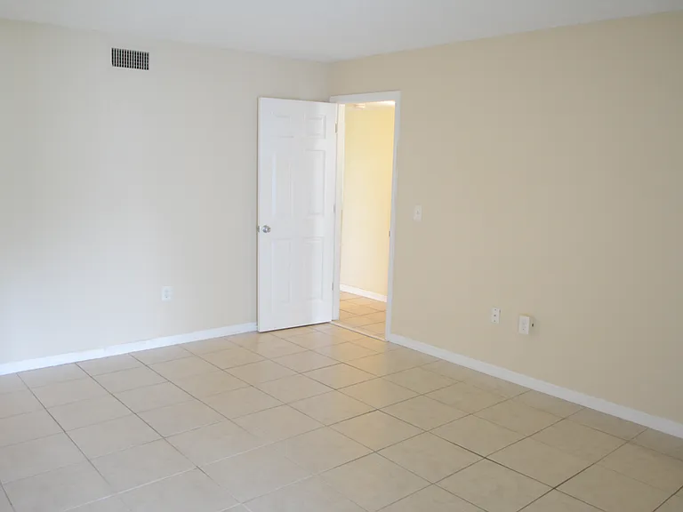 608 Haven Pl — Photo 17