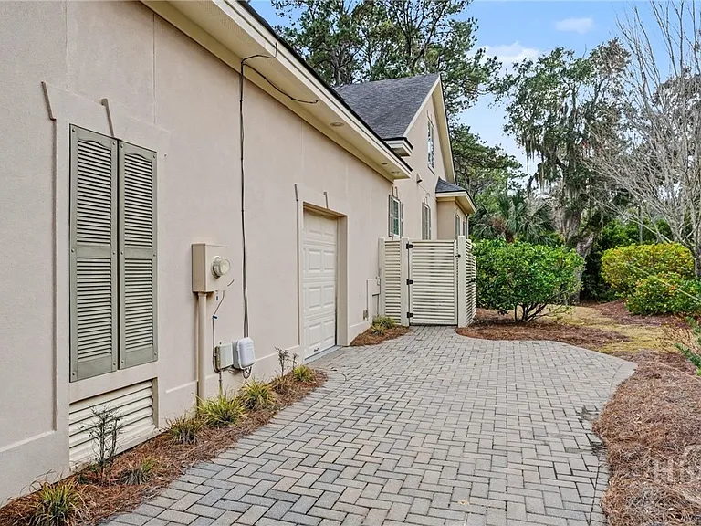 129 Saltwater Way — Photo 38