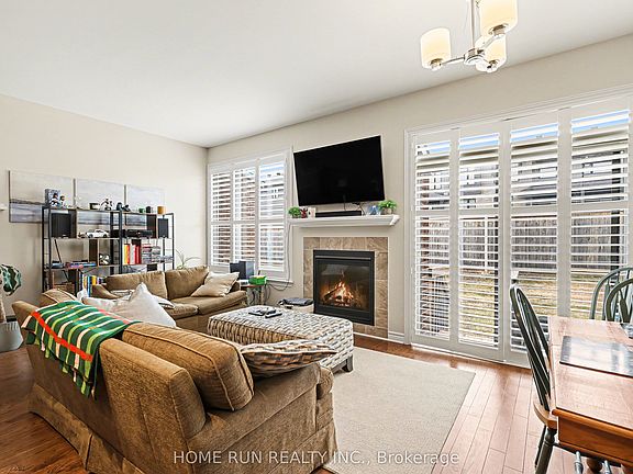 4th image of 257 Dolce Cres