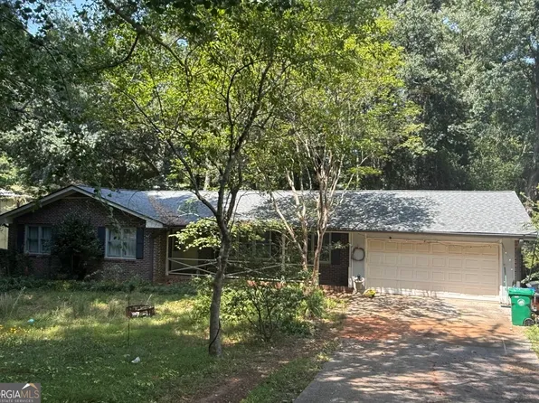 3906 Cardinal Dr, Tucker, GA 30084