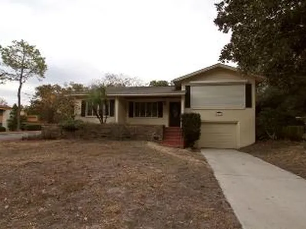 1112 S Clayton St, Mount Dora, FL 32757