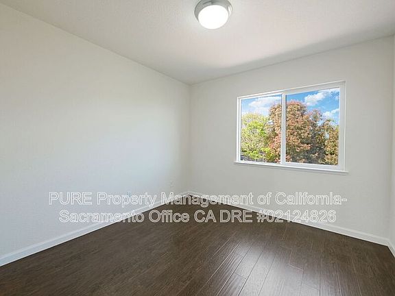 2nd image of 2011 Misty Meadow Dr