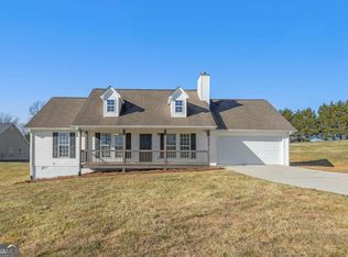 1002 Lothridge Rd, Cleveland, GA 30528