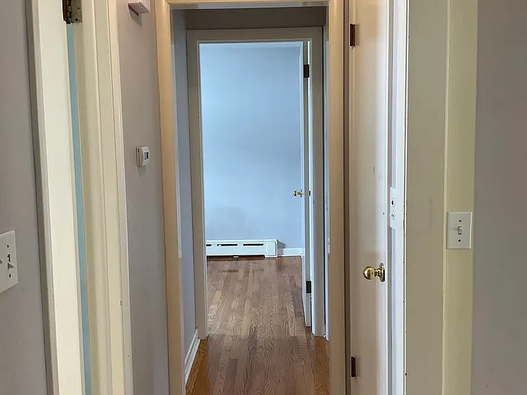 278 N Elm St — Photo 11