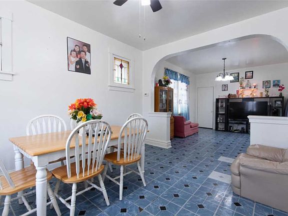 4th image of 4415 Tholozan Ave
