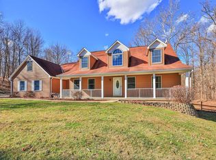 8747 E Bend Rd, Burlington, KY 41005