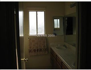 4th image of 4852 Goldeneye Way