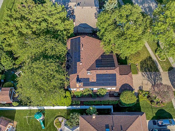 4th image of 12544 W Holm Dr