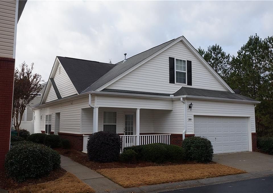 1st image of 200 Swanee Ln