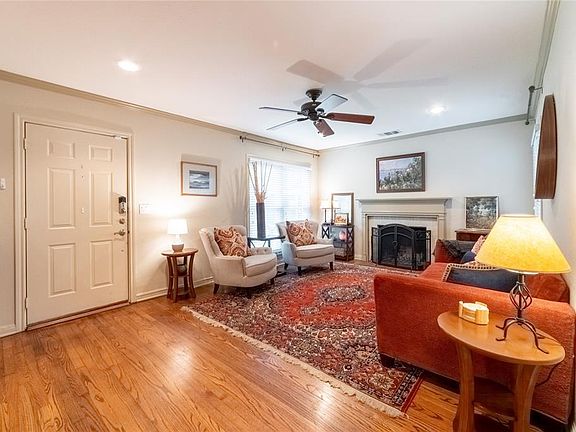 4th image of 6341 Darwood Ave