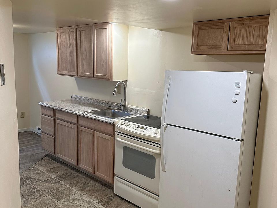 1st image of 512 S 2nd St W #4