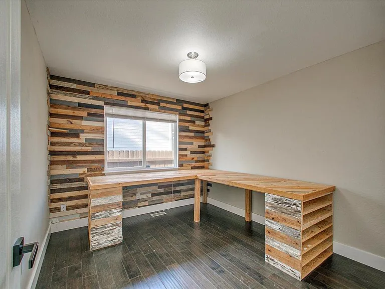 13734 W Meadowdale Dr — Photo 23