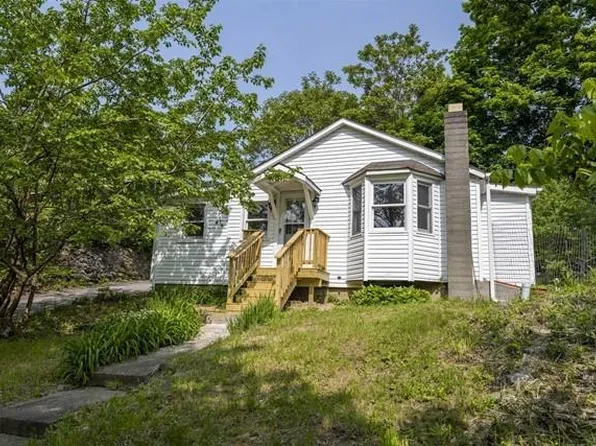 326 Washington Avenue, Beacon, NY 12508