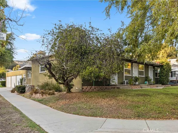 1717 E Chevy Chase Dr, Glendale, CA 91206