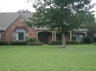 1214 Mills Pointe Dr, Zachary, LA 70791