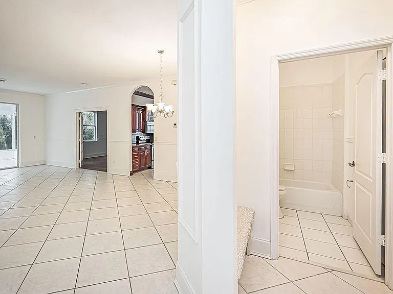 10704 Oak Bend Way #10704 — Photo 9