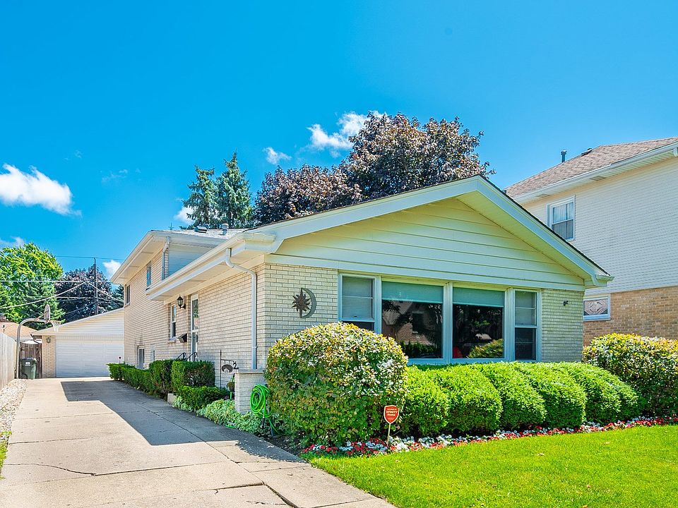 2nd image of 8841 Major Ave