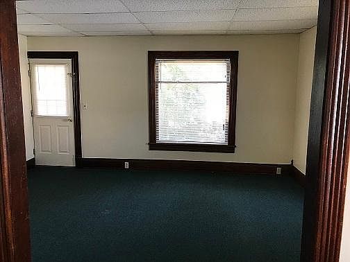5th image of 144 N Court St #1